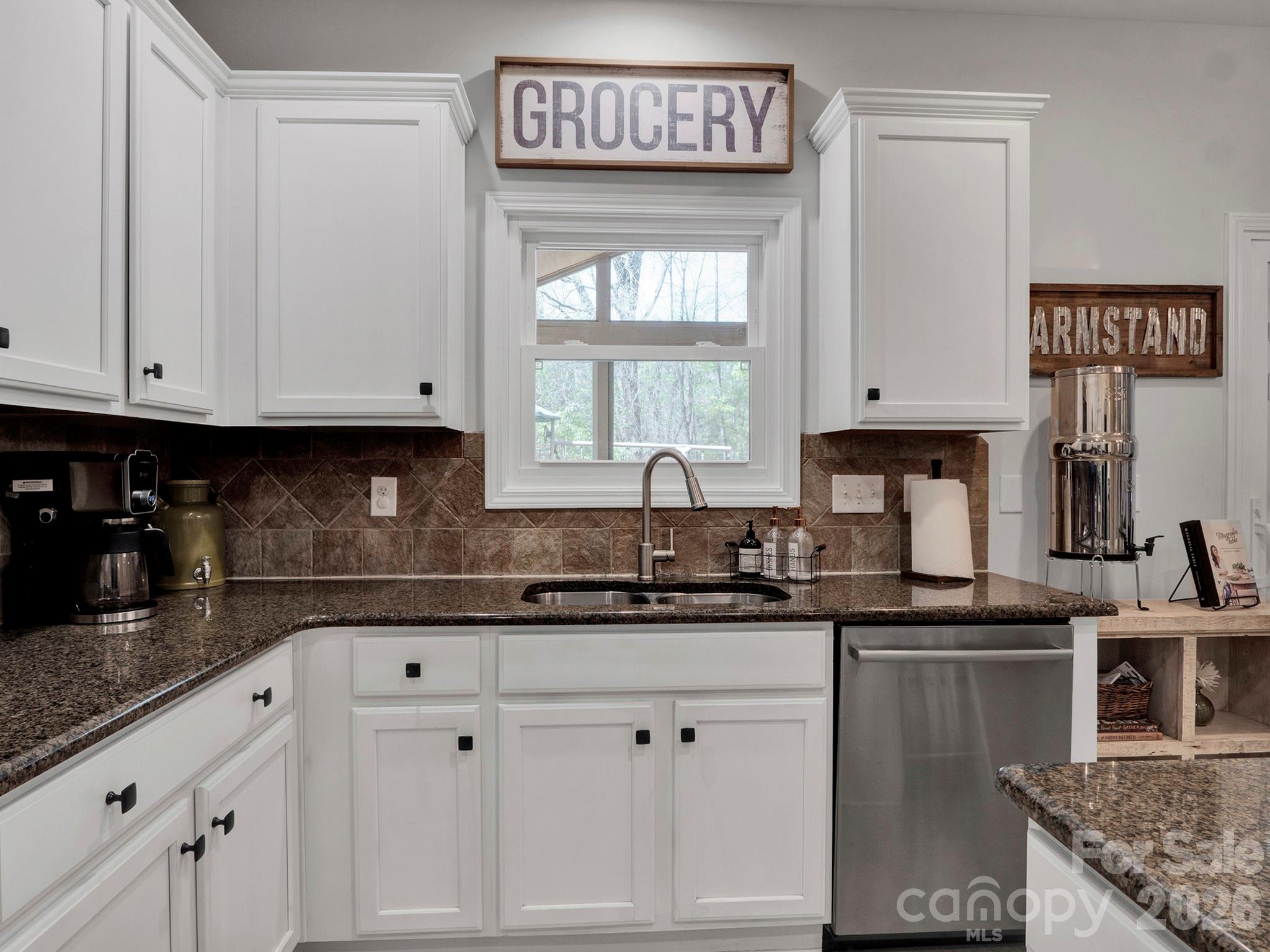 1800 Robbins Meadows Drive Waxhaw NC 28173