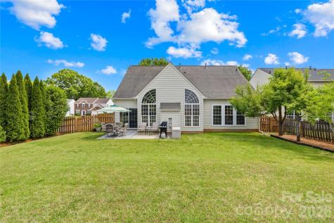 8719 Fieldcroft Drive Charlotte NC 28277