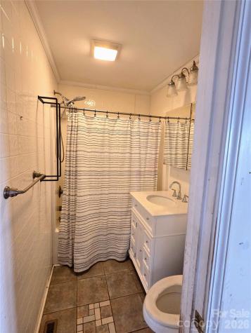 833 Dennis Street Troy NC 27371