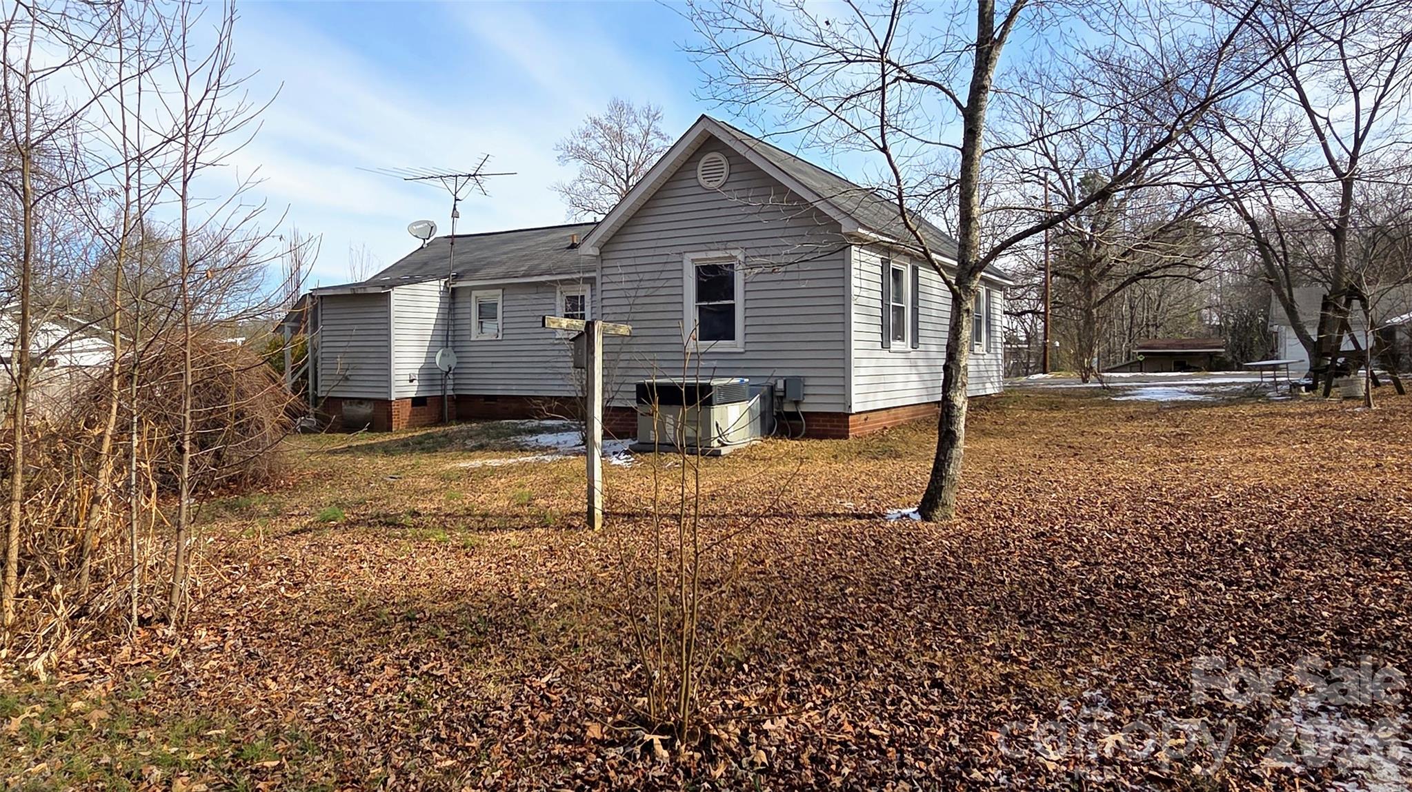 833 Dennis Street Troy NC 27371