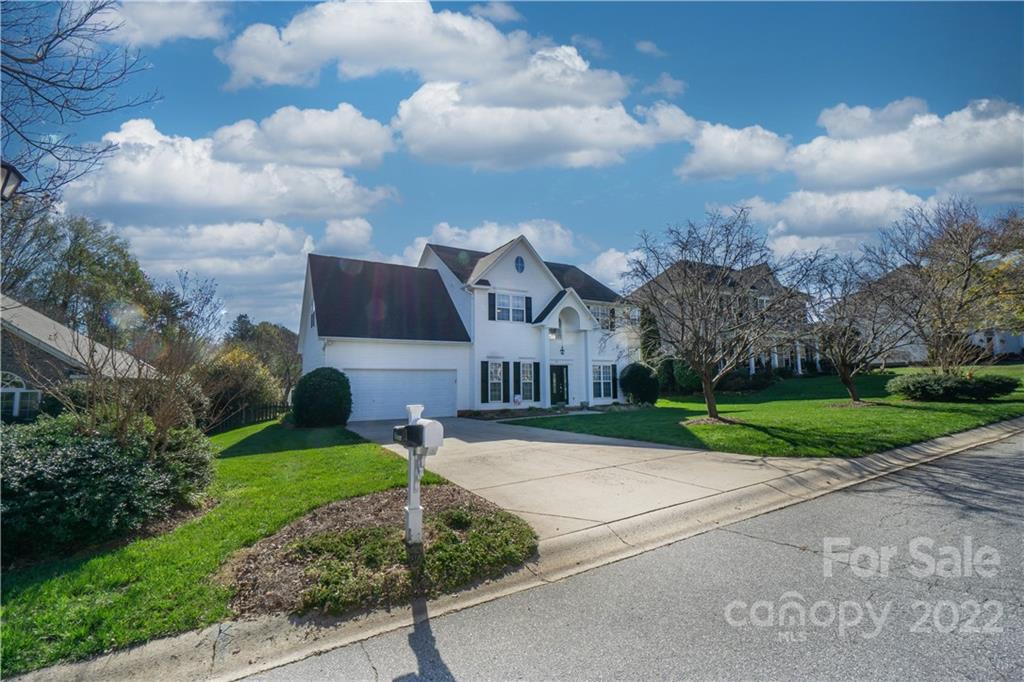 110 Elmhurst Lane Mooresville NC 28115