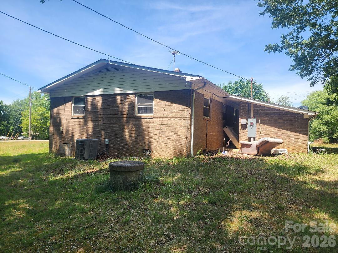 5824 Sugar Loaf Road Connelly Springs NC 28612