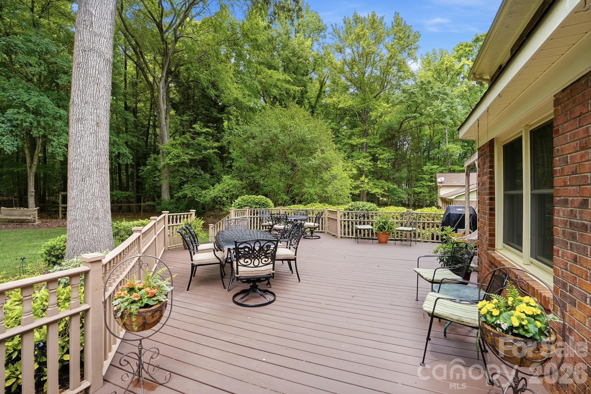 405 Hillcrest Drive Harrisburg NC 28075