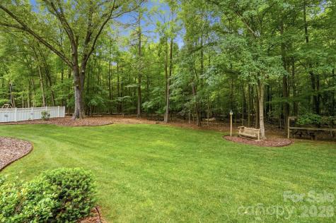405 Hillcrest Drive Harrisburg NC 28075
