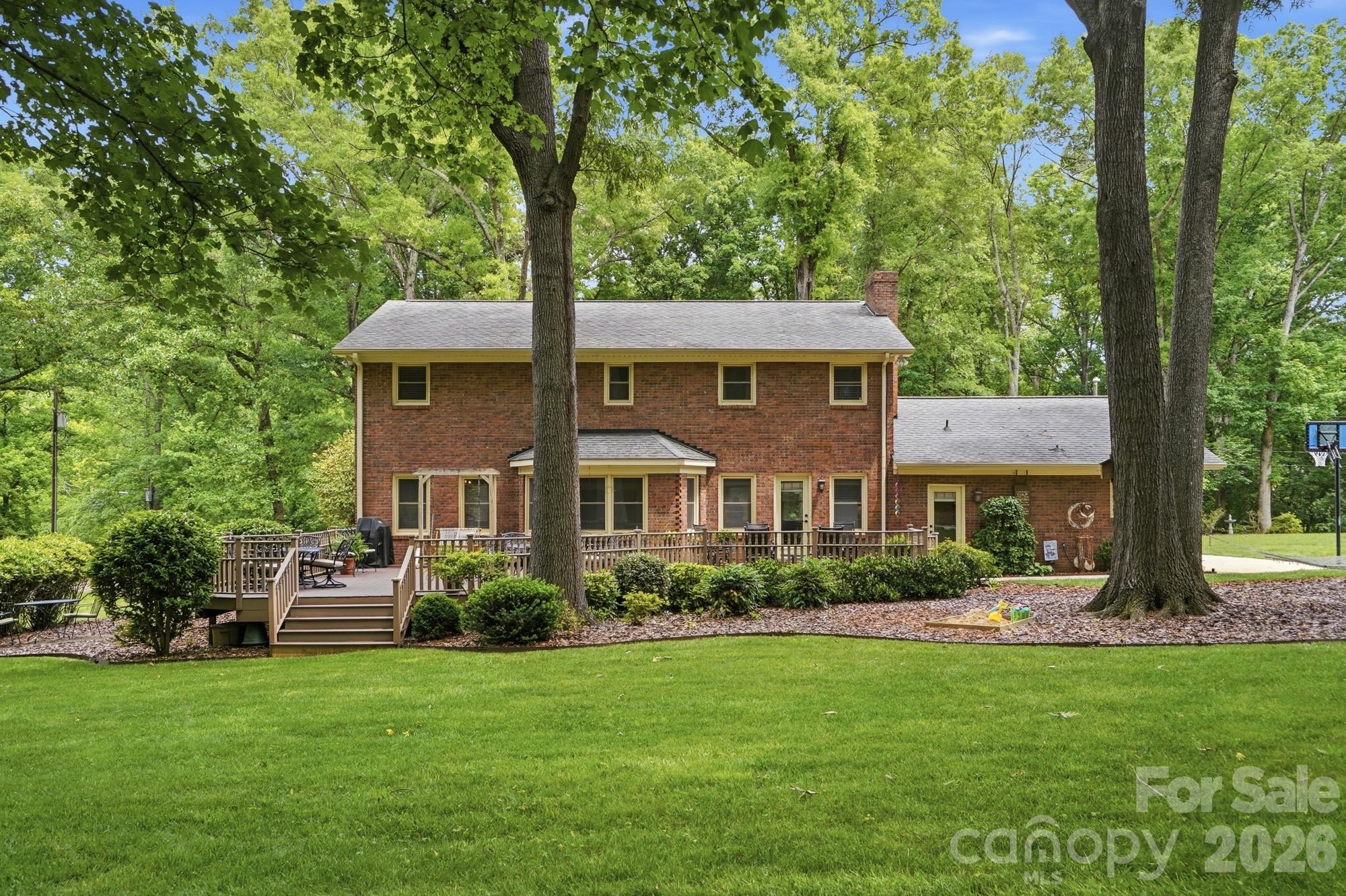 405 Hillcrest Drive Harrisburg NC 28075
