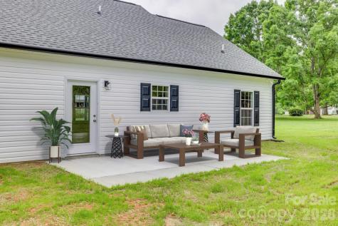 1276 Fincher Road Fort Lawn SC 29714
