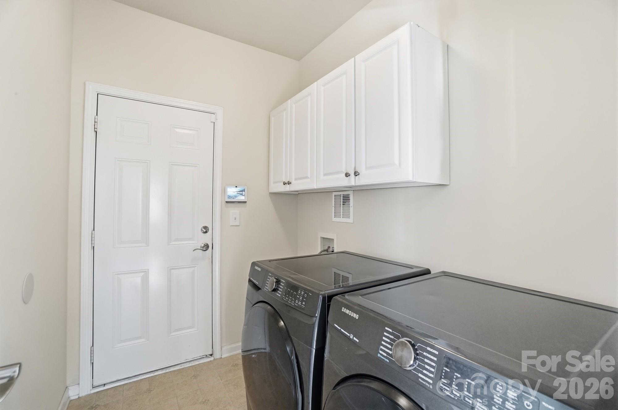 6712 Old Persimmon Drive Charlotte NC 28227