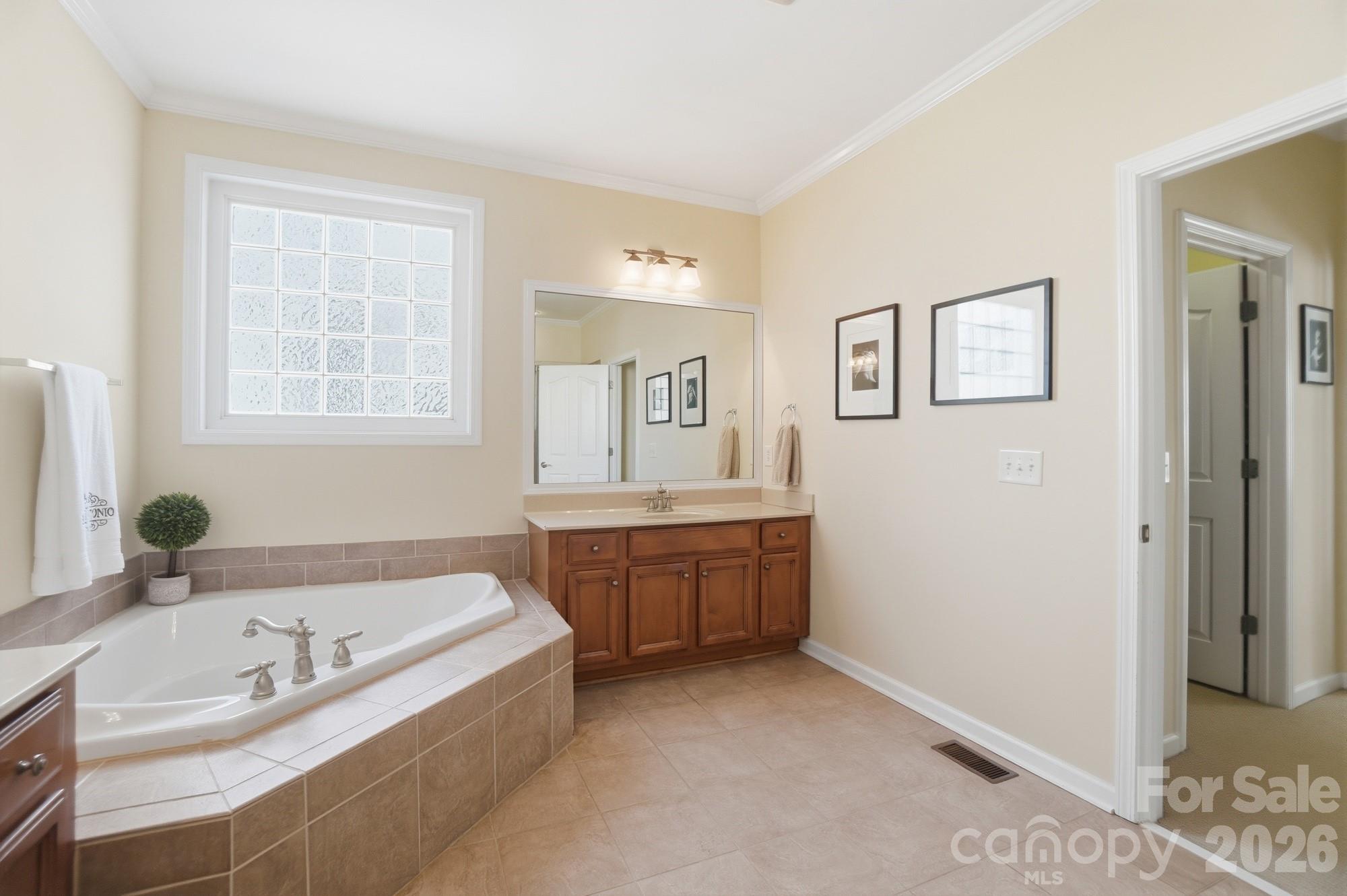 6712 Old Persimmon Drive Charlotte NC 28227