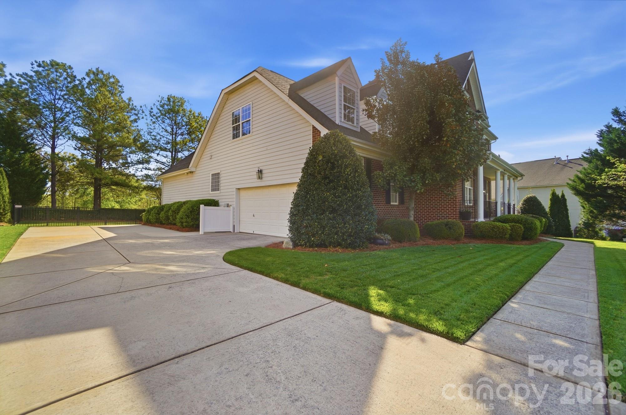 6712 Old Persimmon Drive Charlotte NC 28227