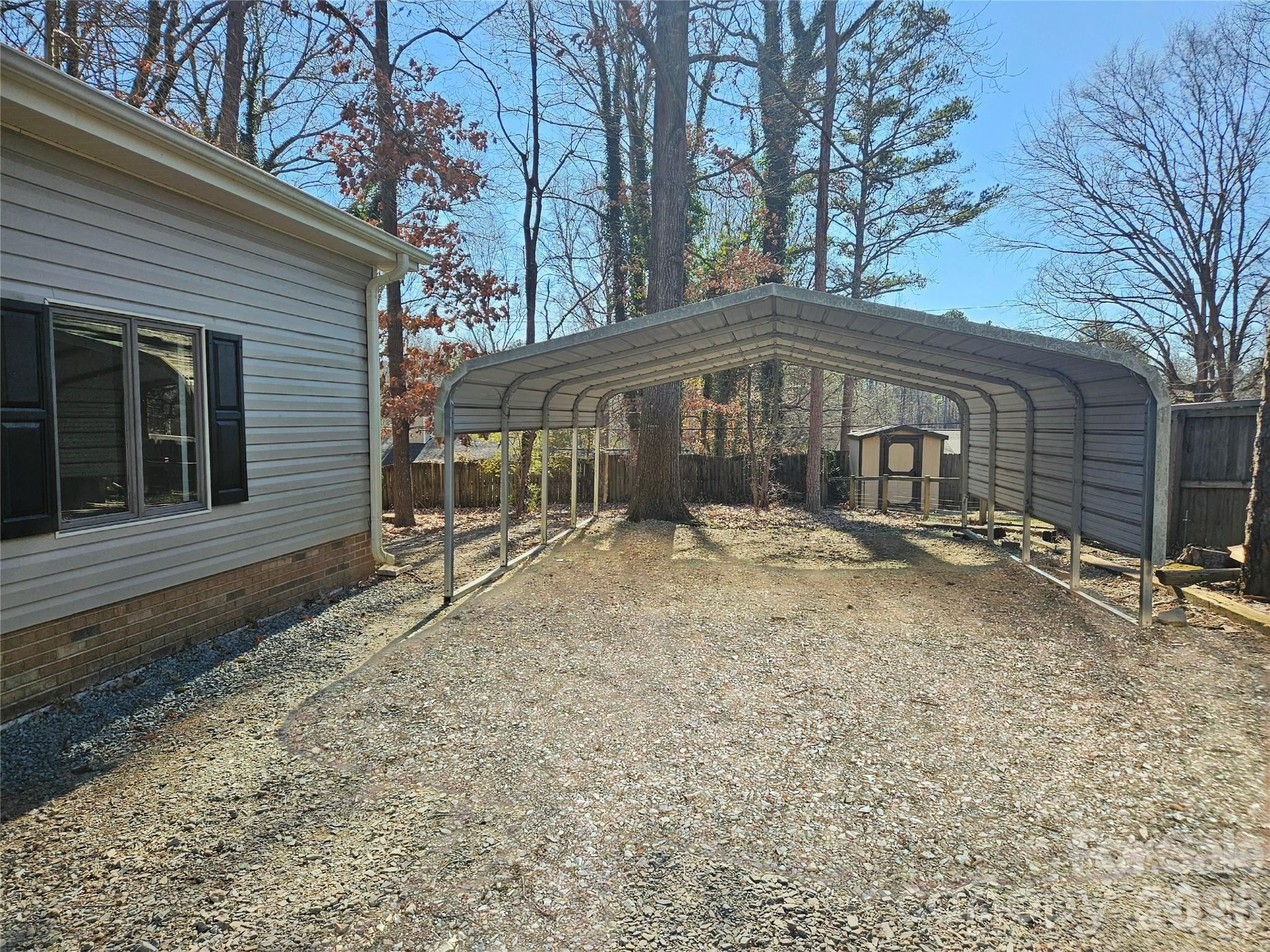 506 Settlement Drive Midland NC 28107