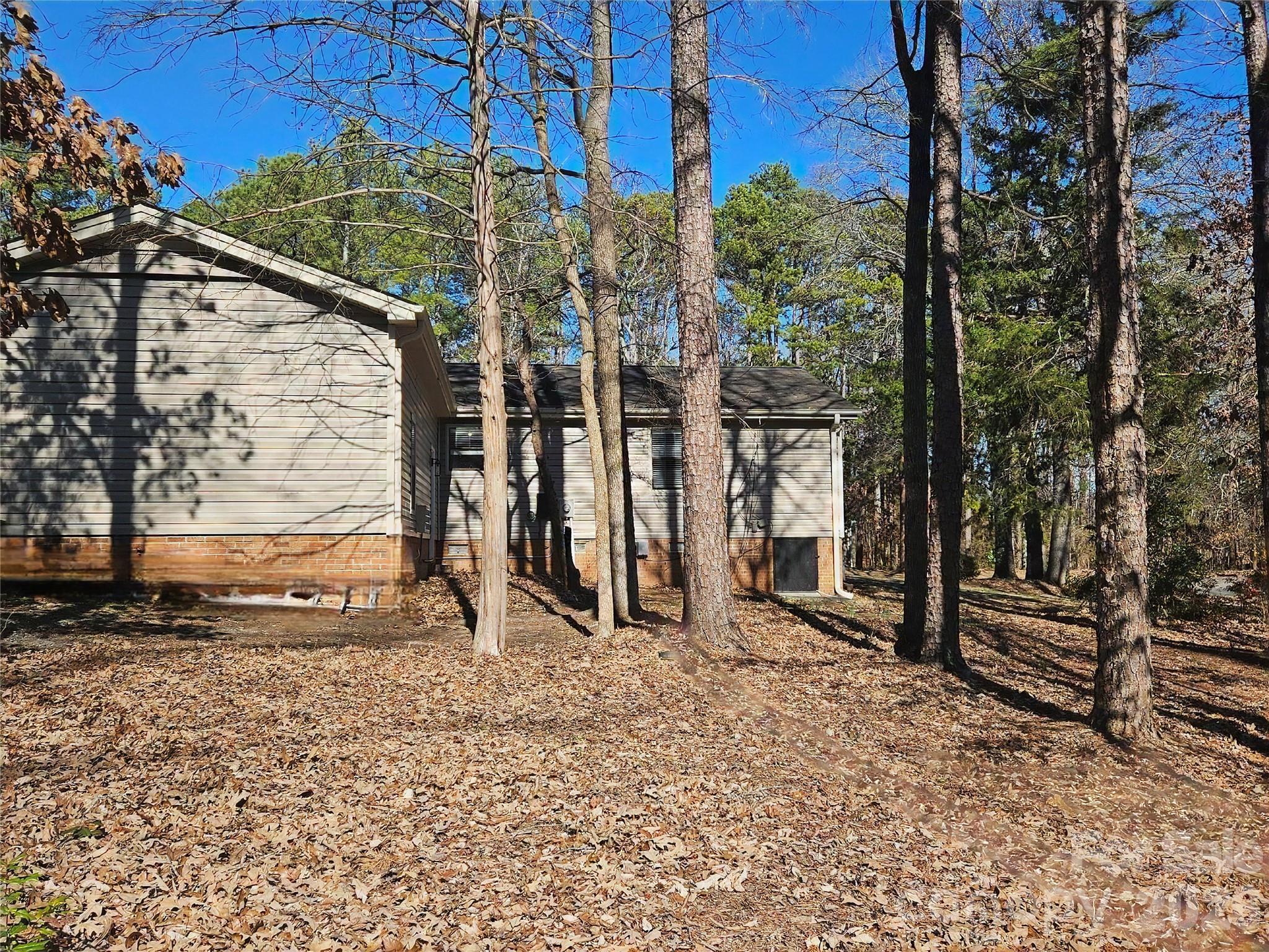 506 Settlement Drive Midland NC 28107