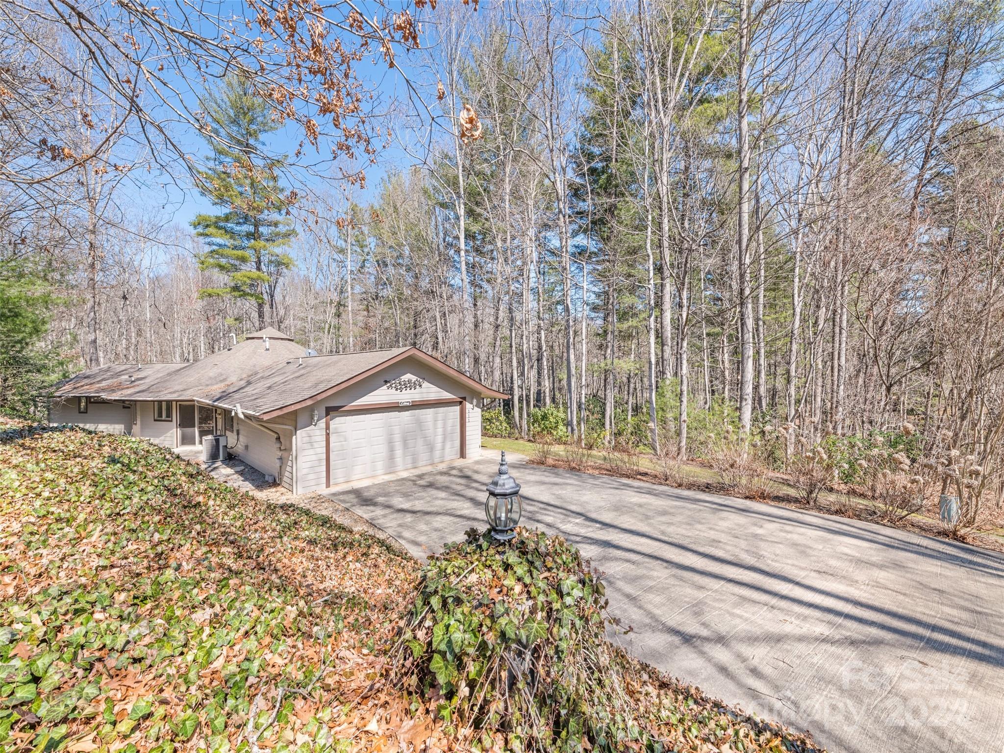 111 Oak Hollow Drive Asheville NC 28805