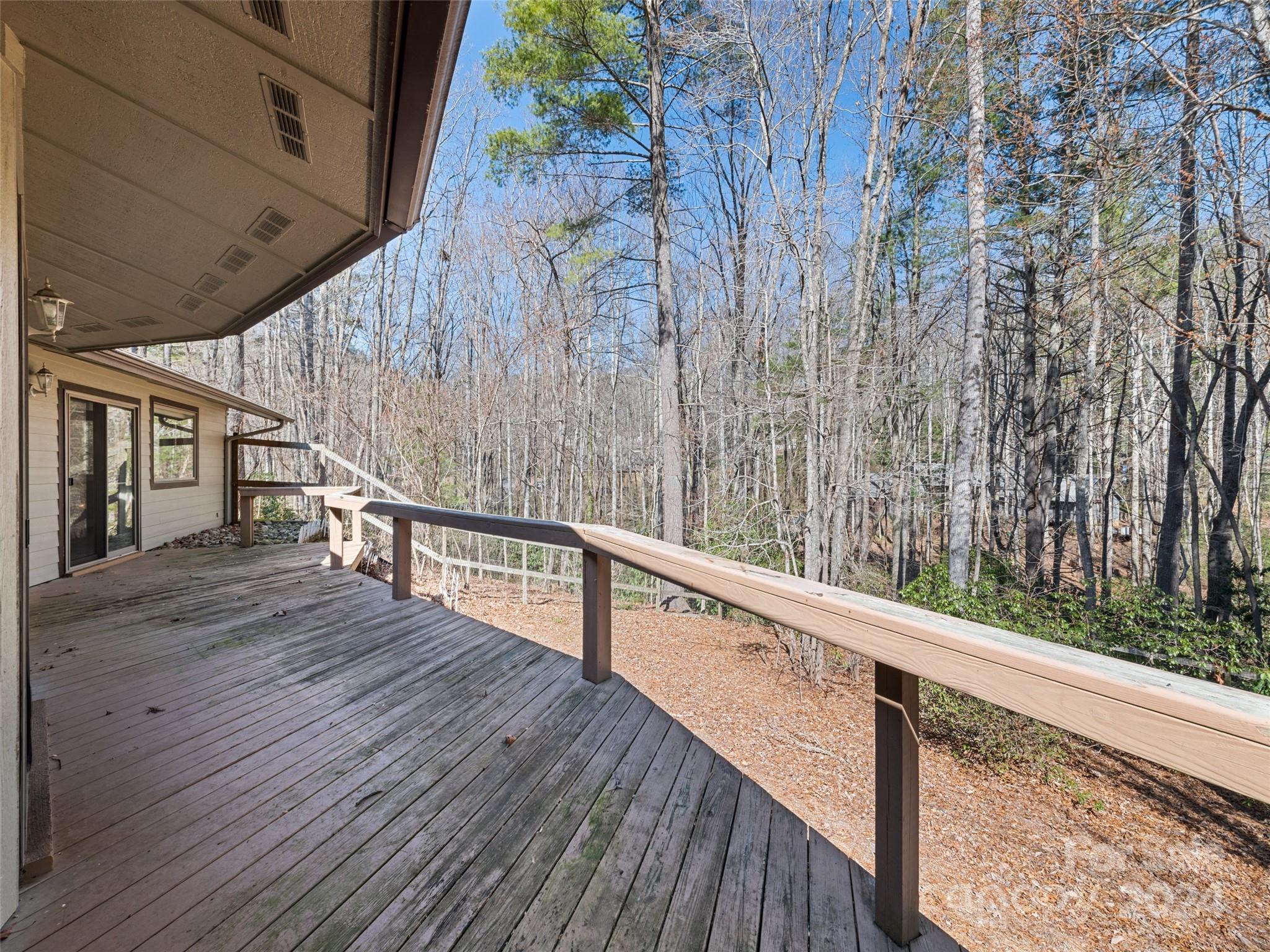 111 Oak Hollow Drive Asheville NC 28805