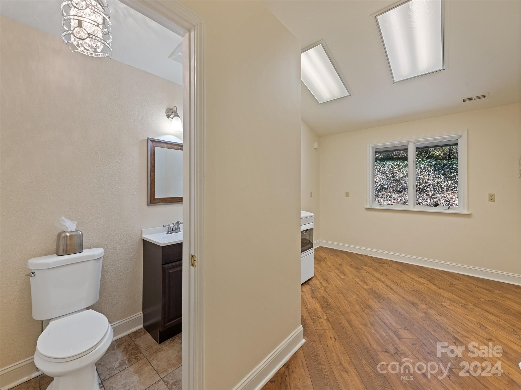 111 Oak Hollow Drive Asheville NC 28805