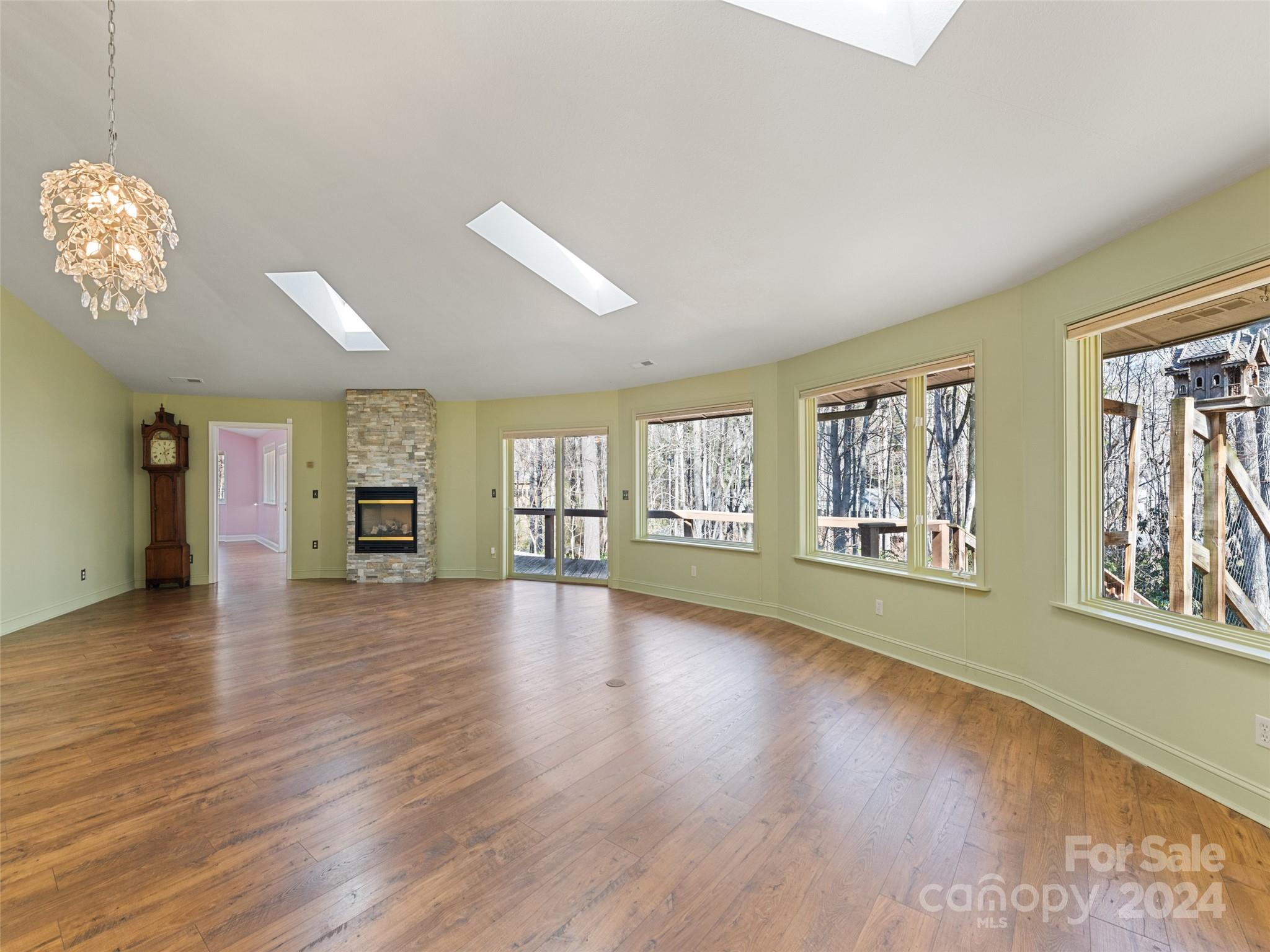 111 Oak Hollow Drive Asheville NC 28805