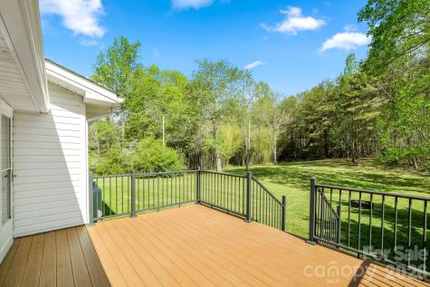 154 Cactus Lane Franklin NC 28734