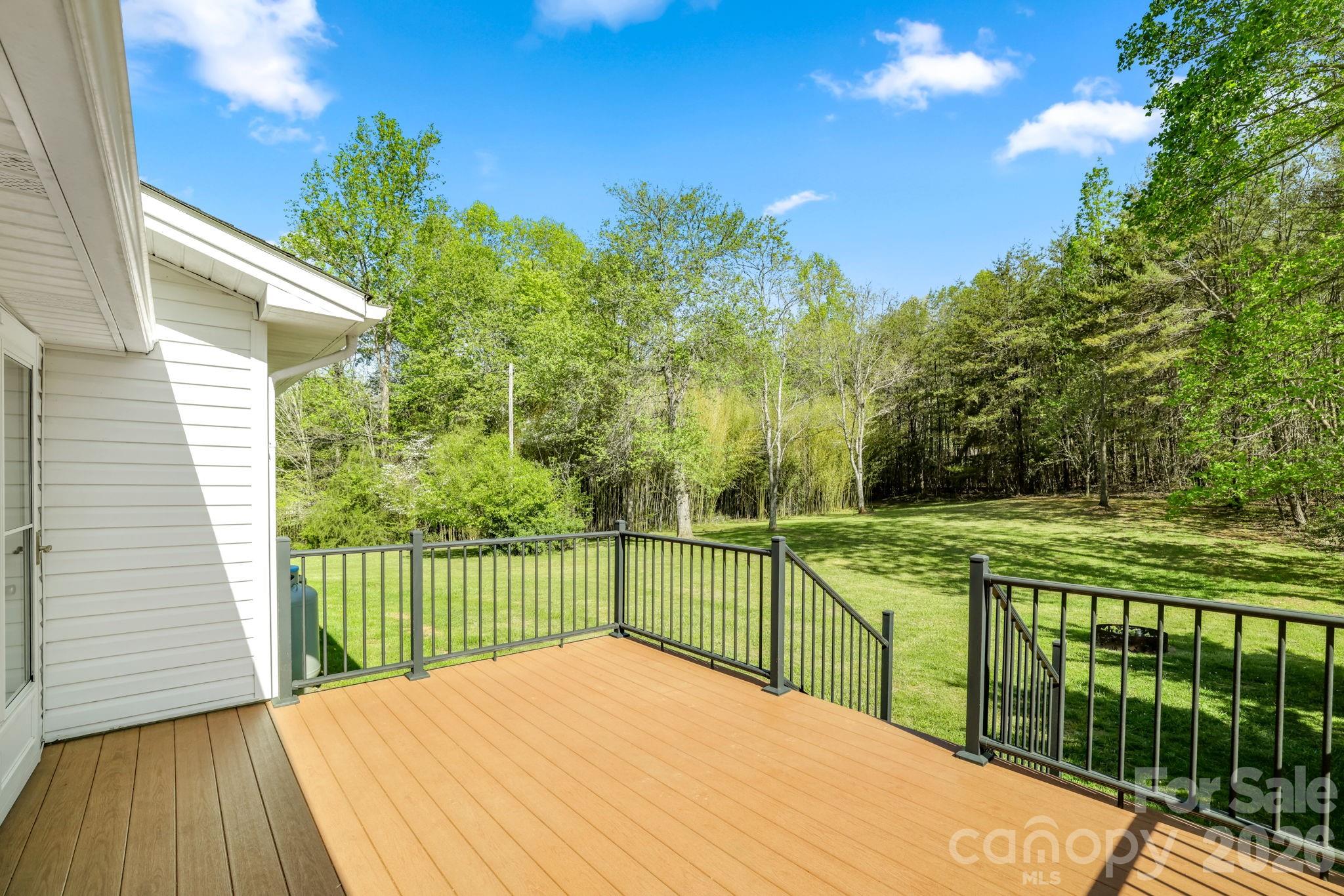 154 Cactus Lane Franklin NC 28734
