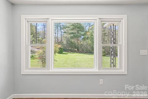 154 Cactus Lane Franklin NC 28734