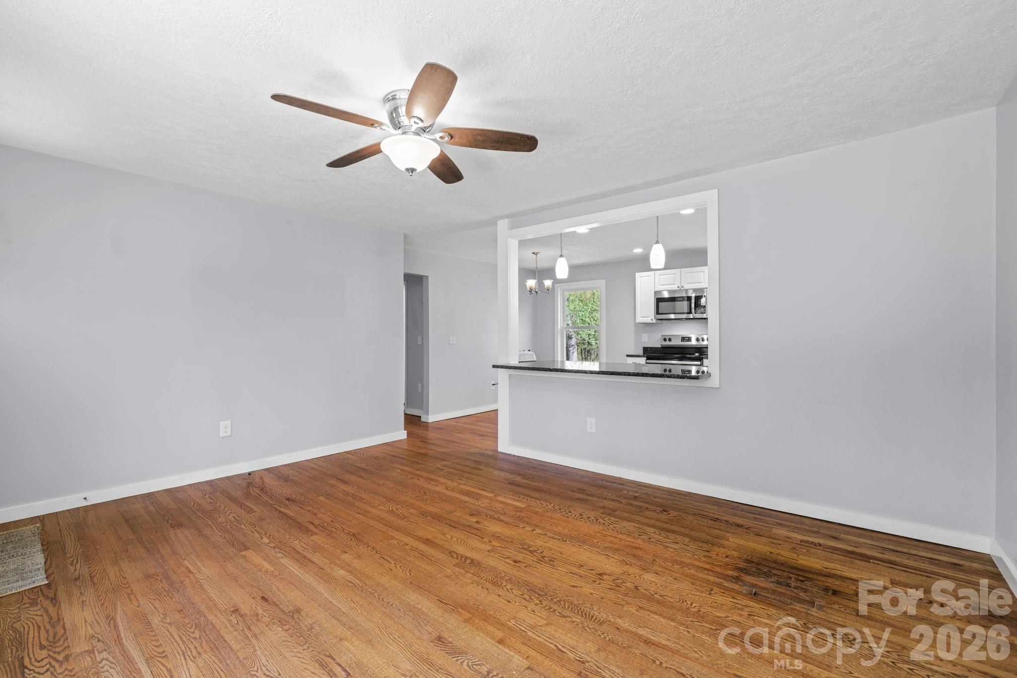 154 Cactus Lane Franklin NC 28734