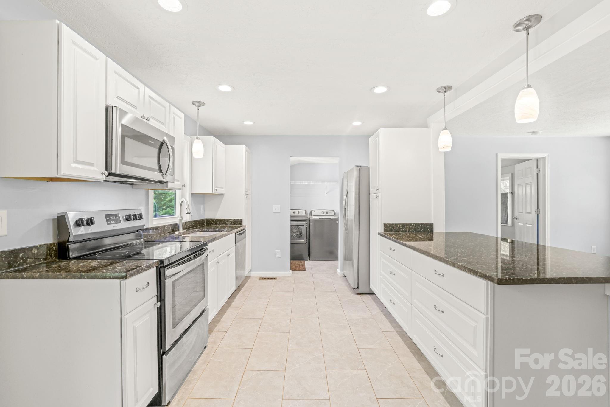154 Cactus Lane Franklin NC 28734