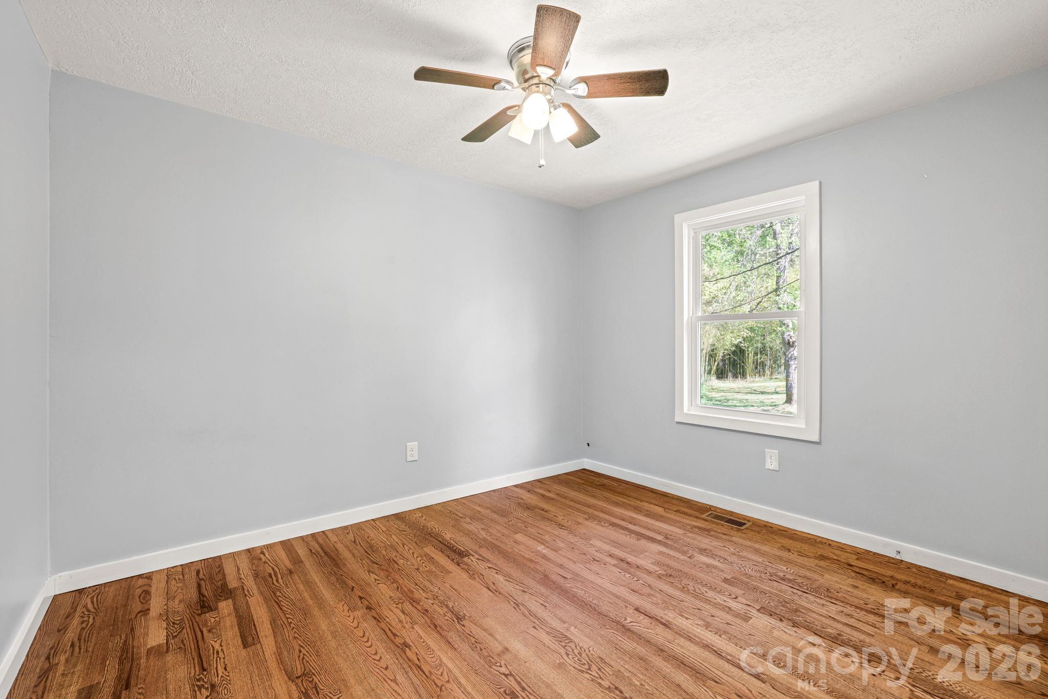 154 Cactus Lane Franklin NC 28734