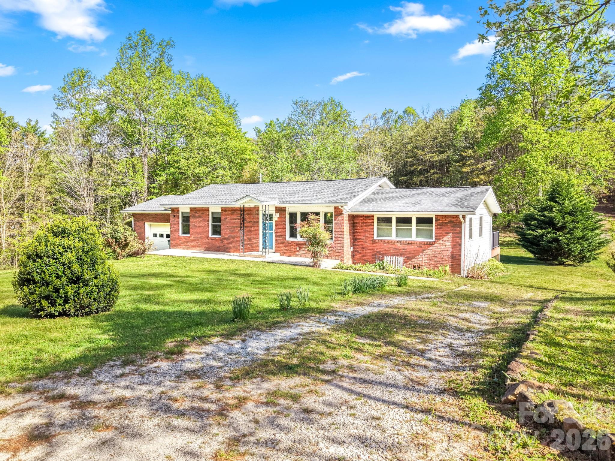 154 Cactus Lane Franklin NC 28734