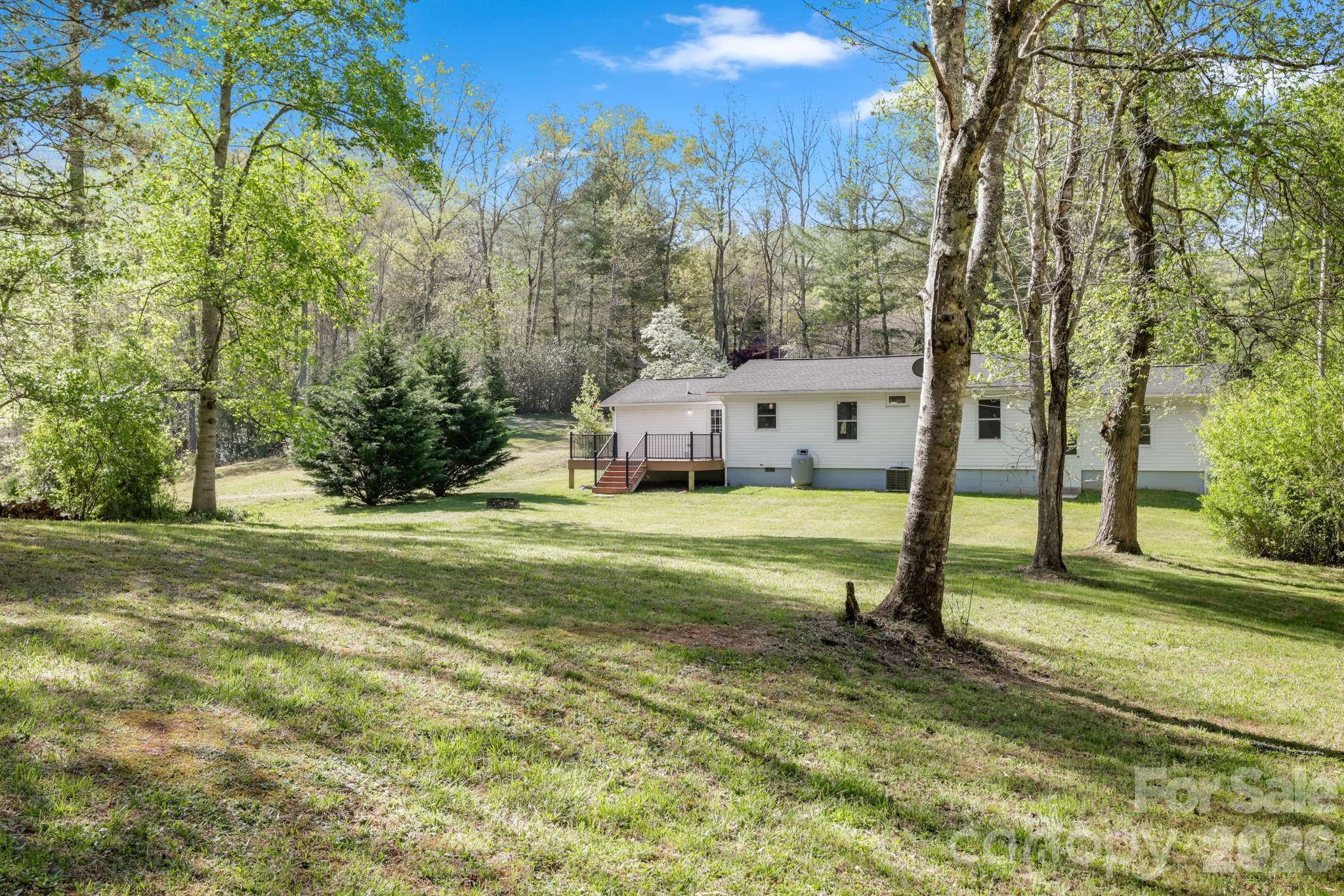 154 Cactus Lane Franklin NC 28734
