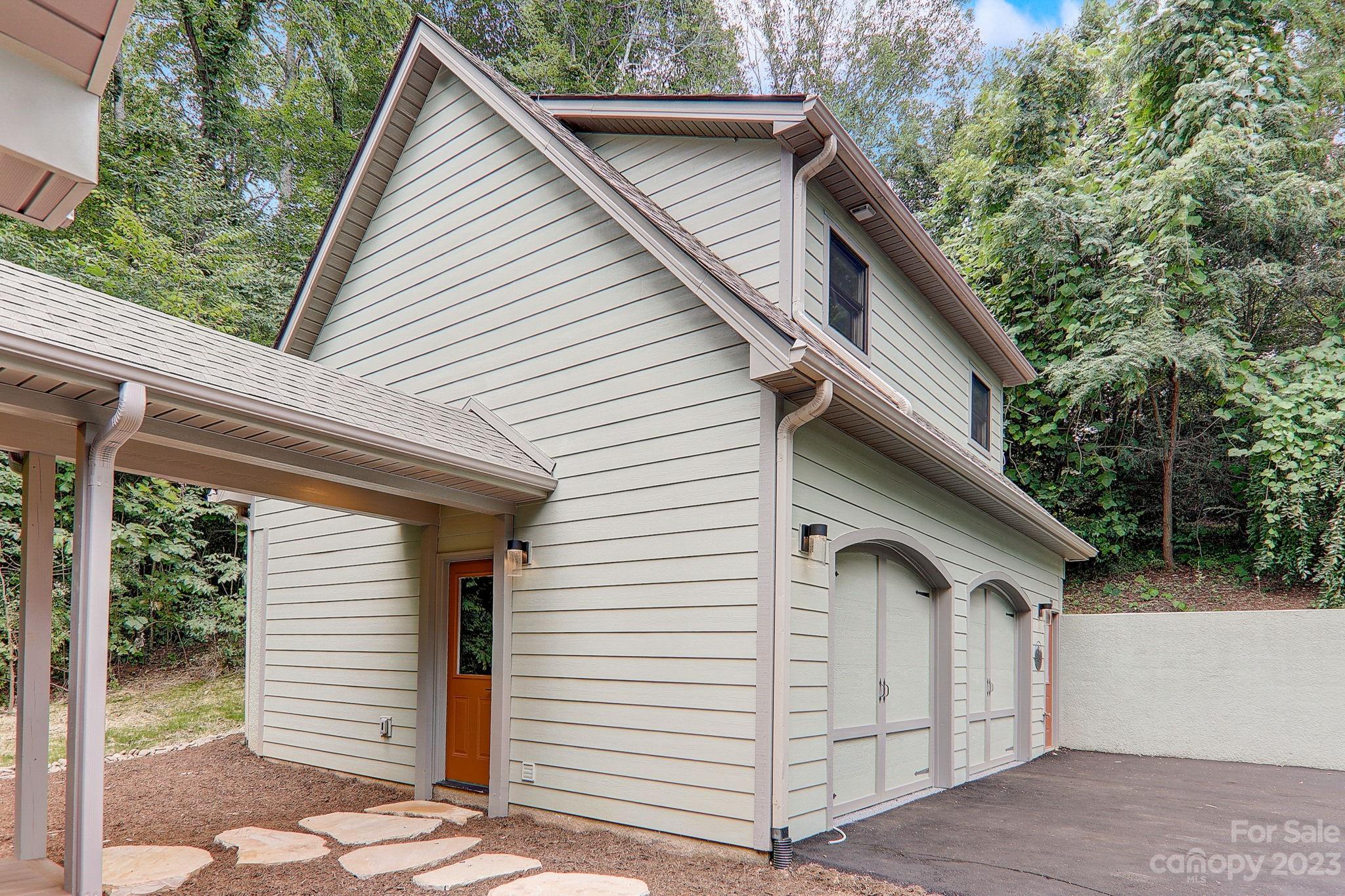 20 Maple Cove Drive Swannanoa NC 28778