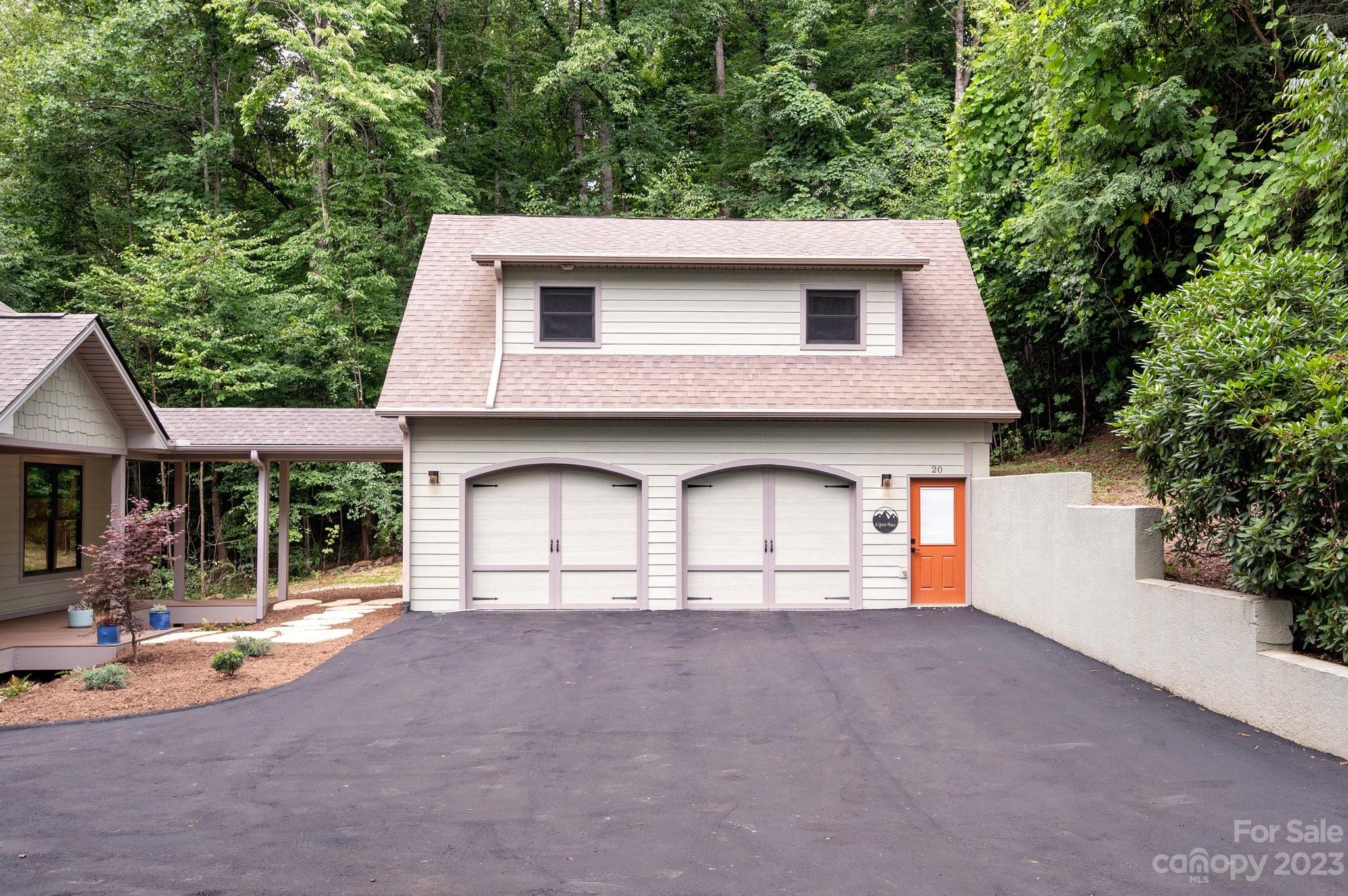 20 Maple Cove Drive Swannanoa NC 28778
