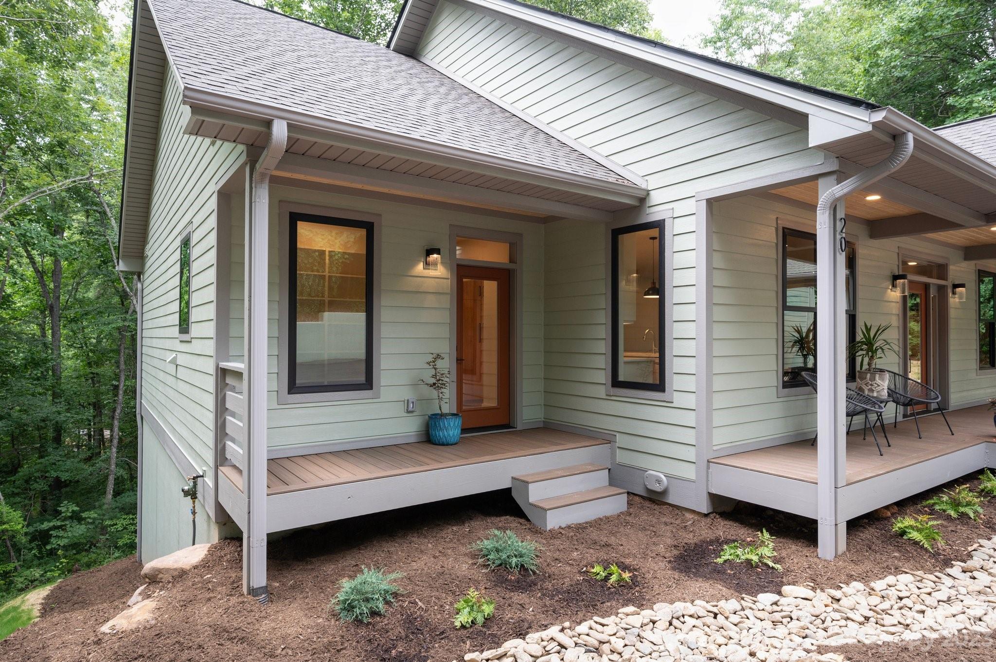 20 Maple Cove Drive Swannanoa NC 28778