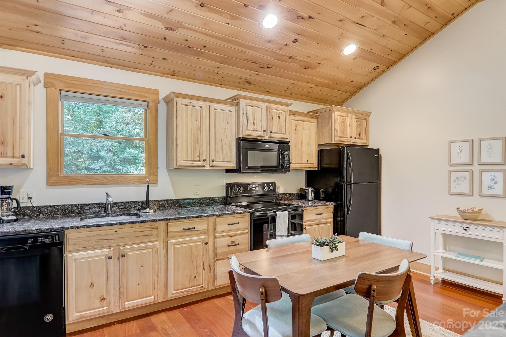20 Maple Cove Drive Swannanoa NC 28778
