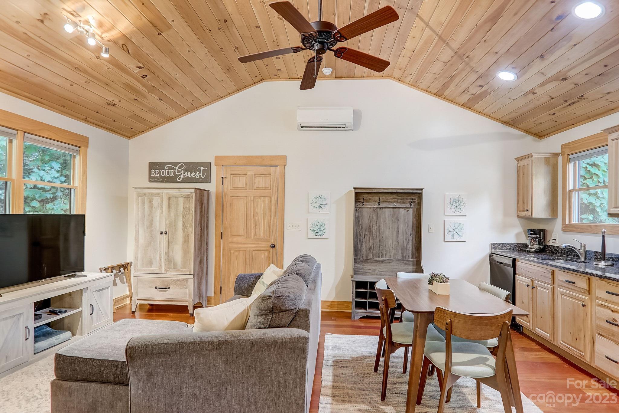 20 Maple Cove Drive Swannanoa NC 28778