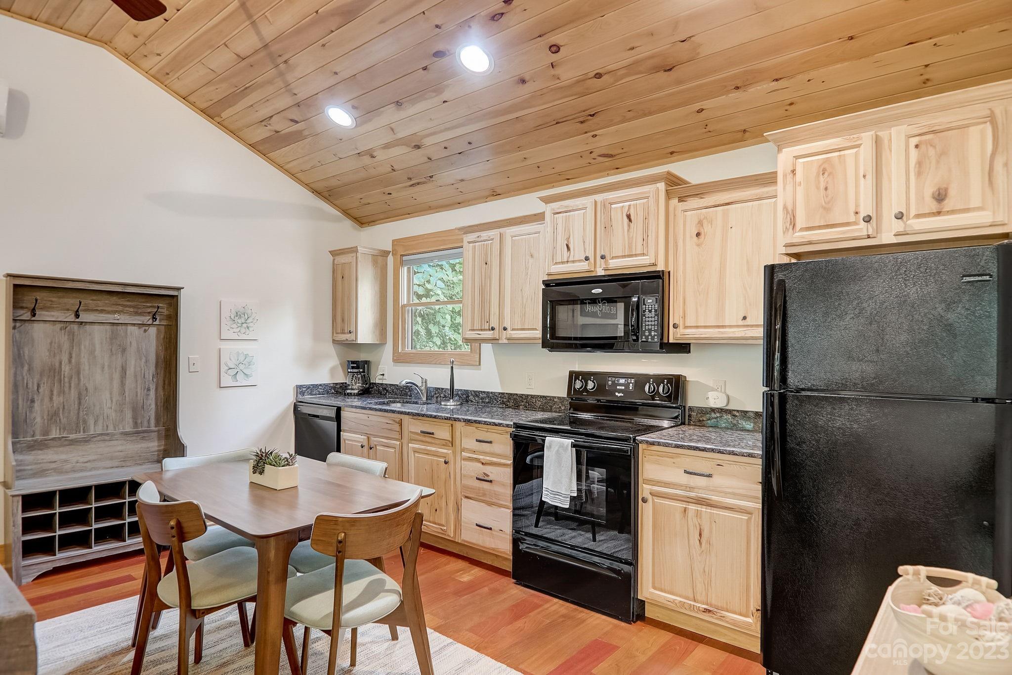 20 Maple Cove Drive Swannanoa NC 28778