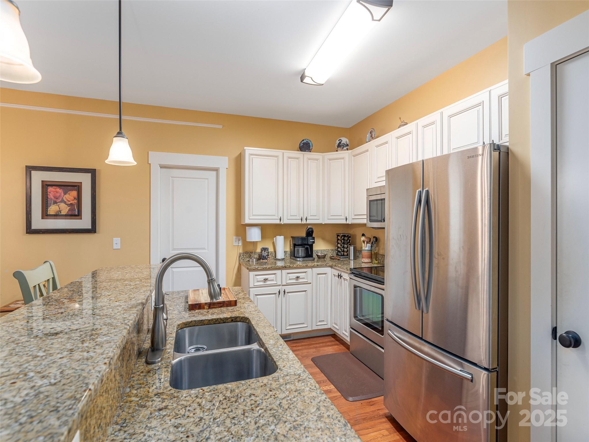 21 Byrdcliffe Lane Asheville NC 28805