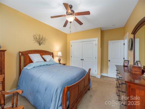 21 Byrdcliffe Lane Asheville NC 28805