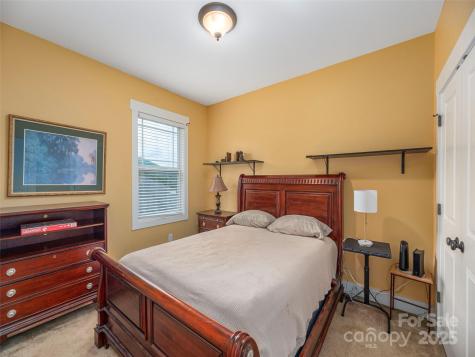 21 Byrdcliffe Lane Asheville NC 28805