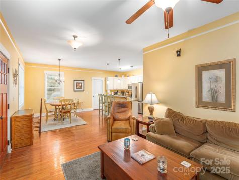 21 Byrdcliffe Lane Asheville NC 28805