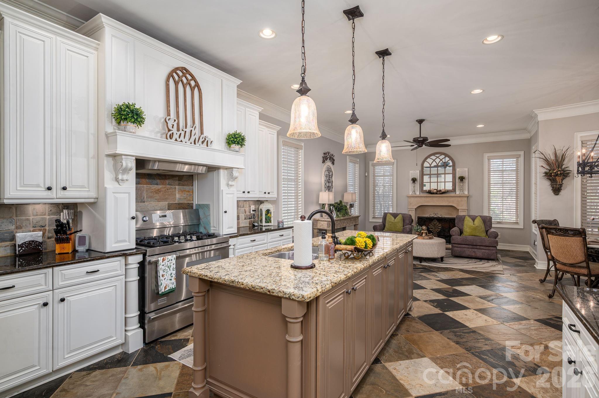 8000 Water View Drive Belmont NC 28012