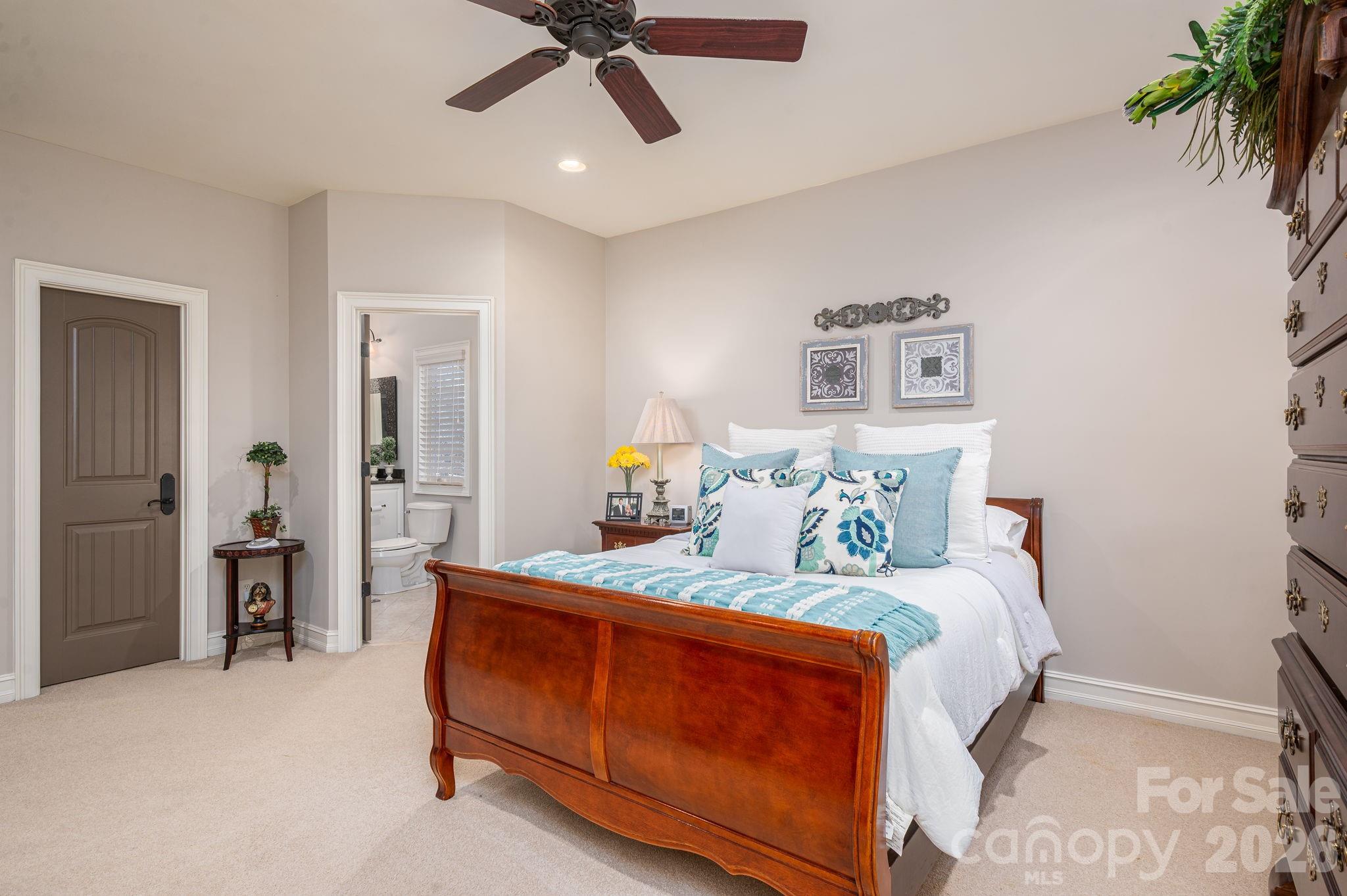 8000 Water View Drive Belmont NC 28012