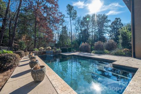 8000 Water View Drive Belmont NC 28012