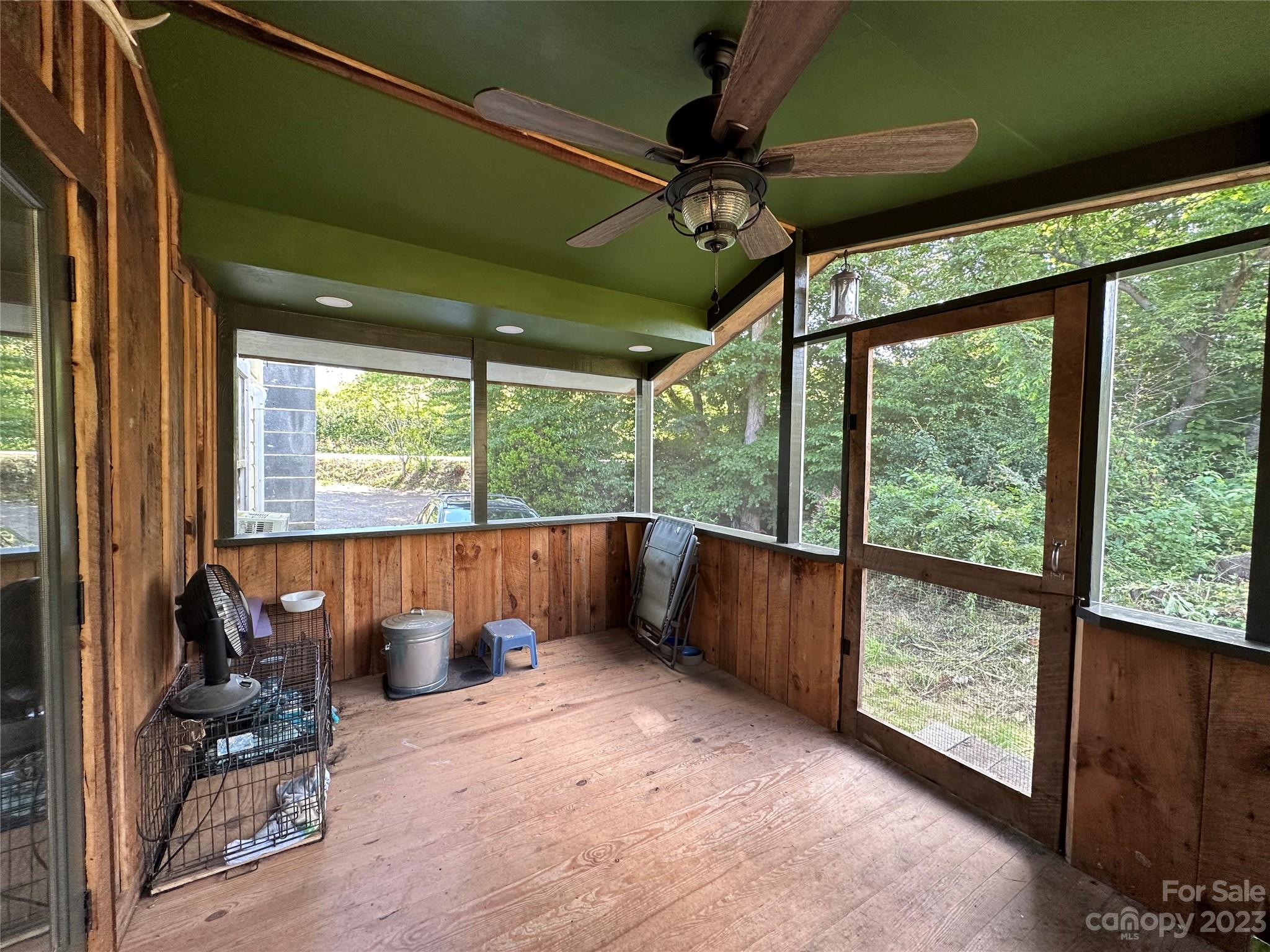 3591 Chapel Hill Road Marshall NC 28753