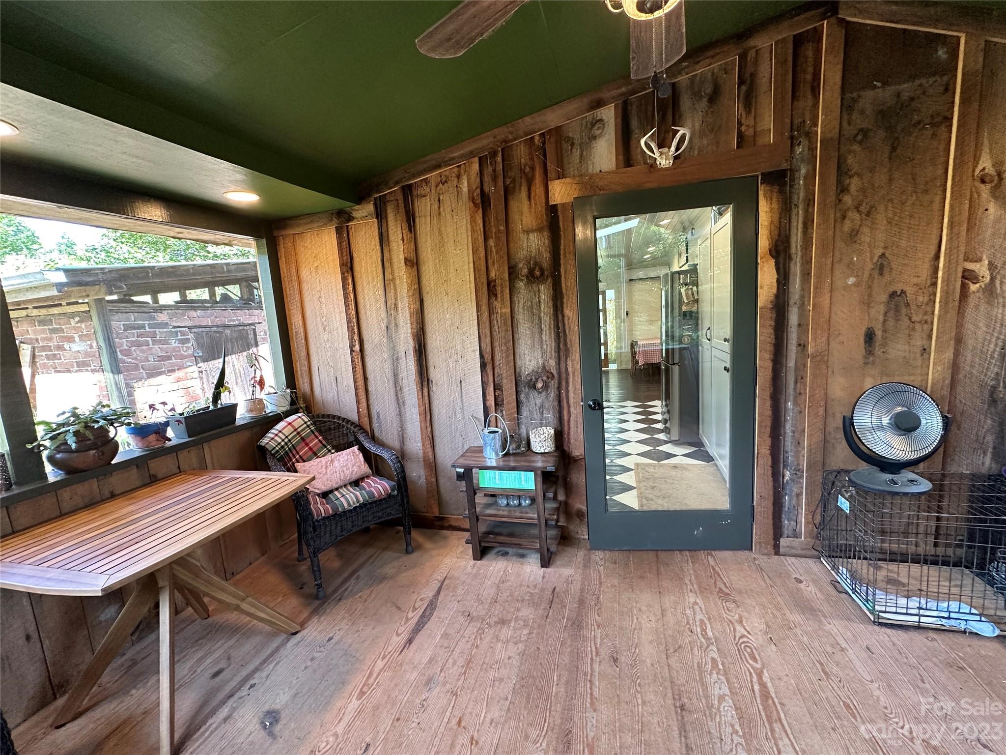 3591 Chapel Hill Road Marshall NC 28753