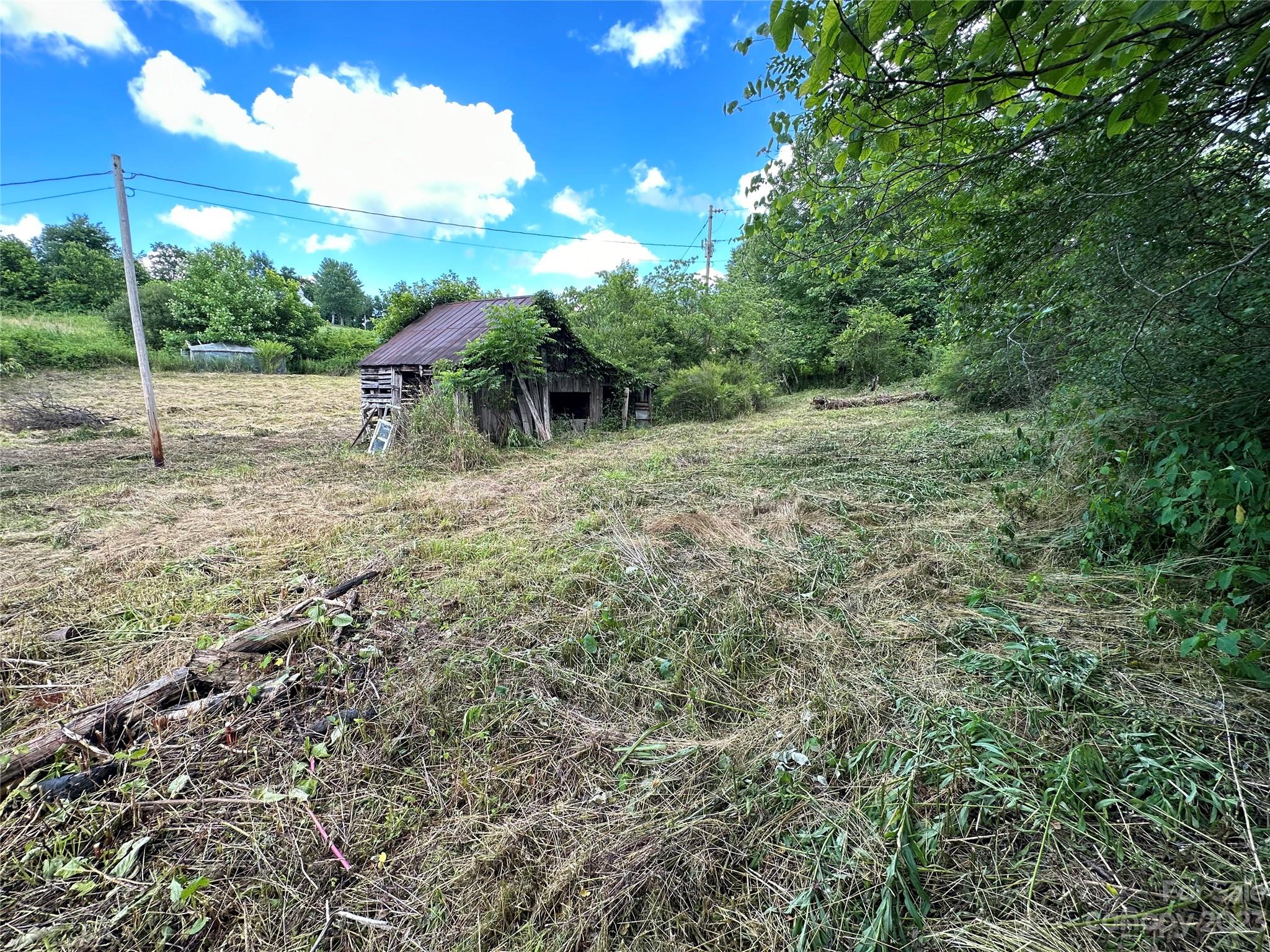 3591 Chapel Hill Road Marshall NC 28753