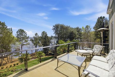 158 Printers Lane New London NC 28127