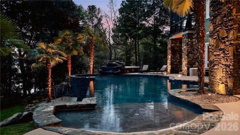 158 Printers Lane New London NC 28127