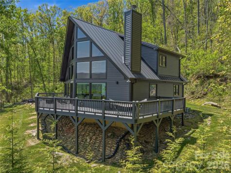 110 North Knob Lane Weaverville NC 28787