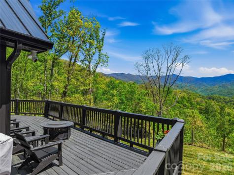 110 North Knob Lane Weaverville NC 28787