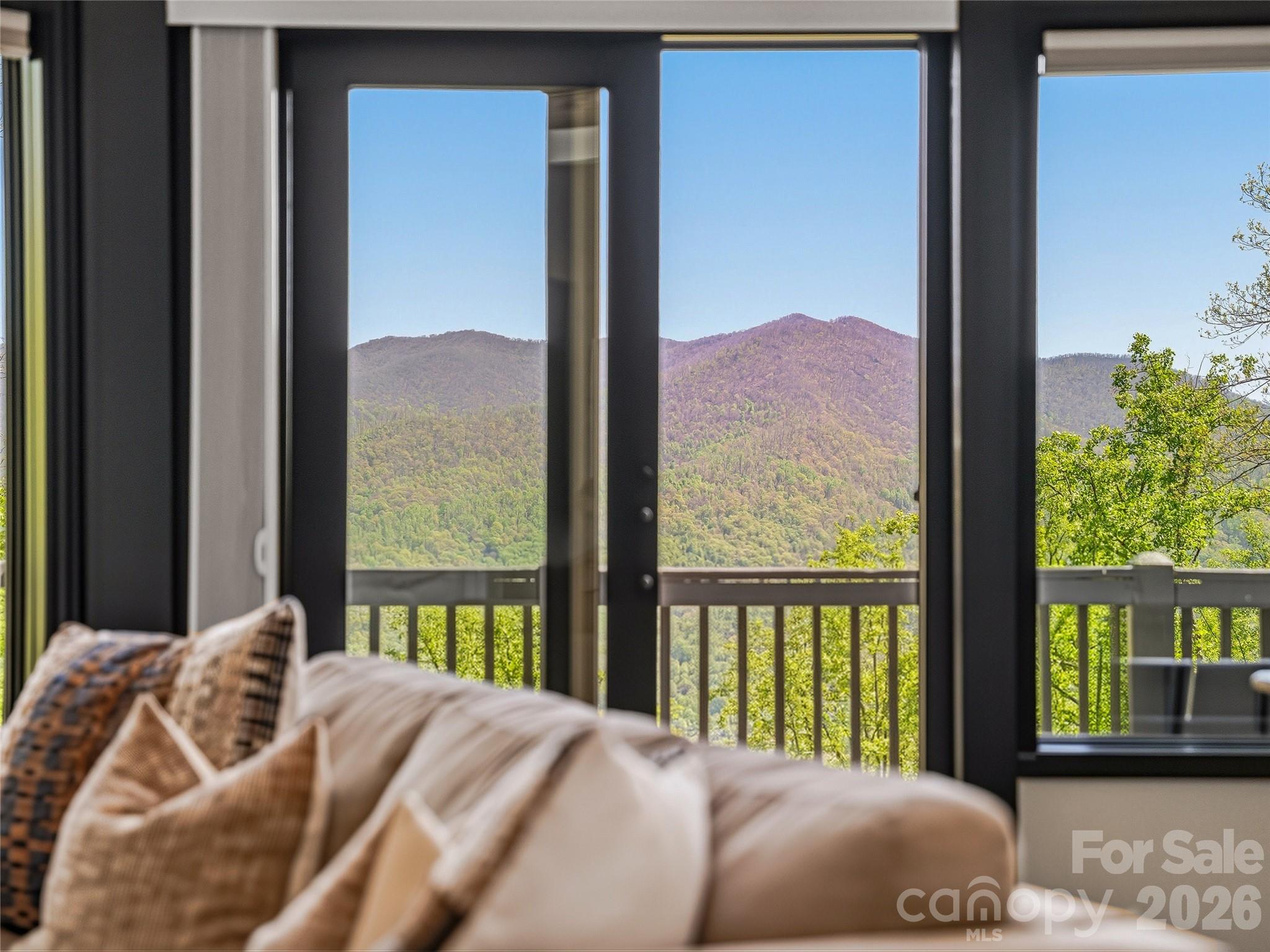 110 North Knob Lane Weaverville NC 28787