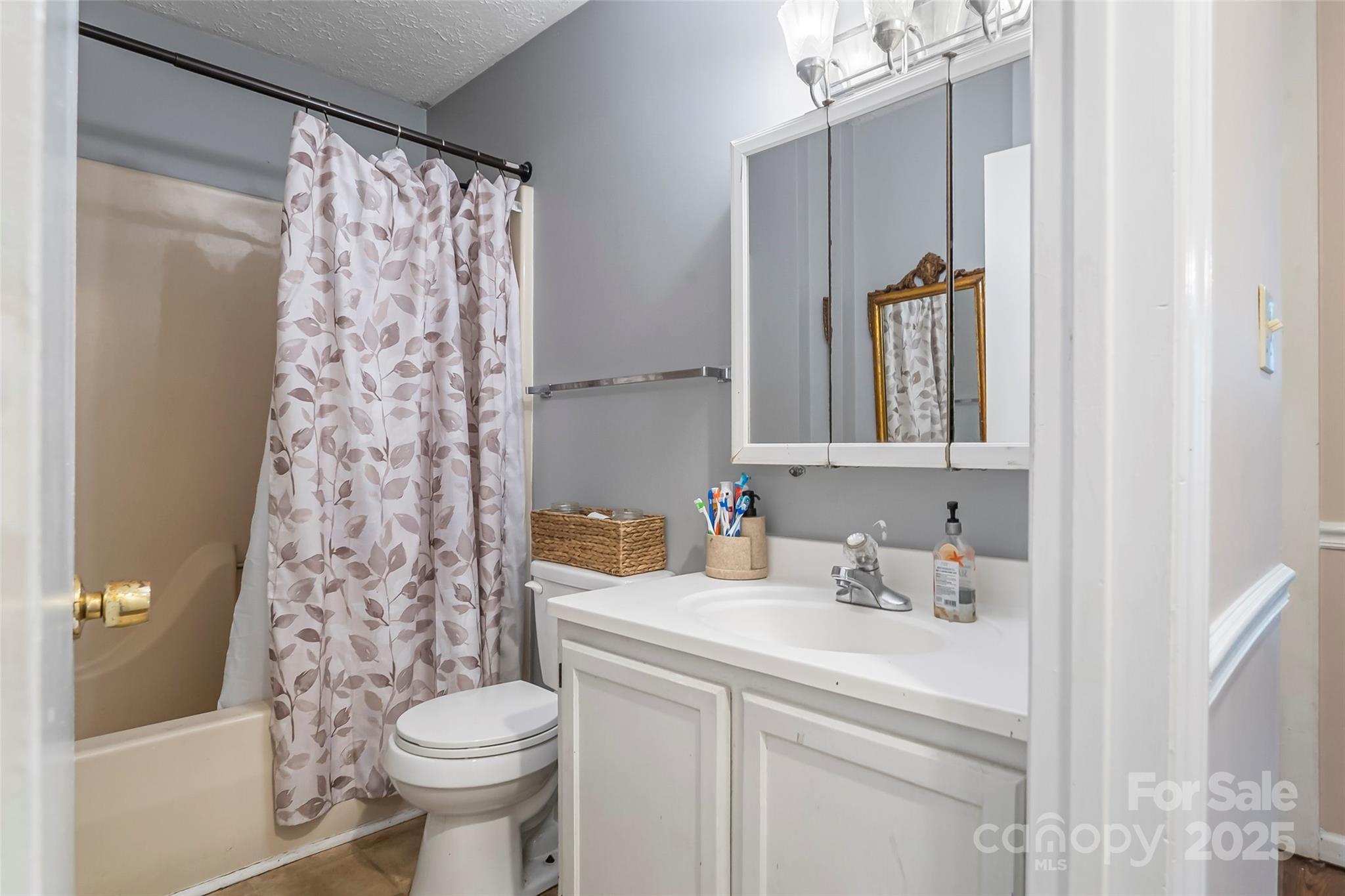 218 Davis Drive Morganton NC 28655