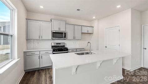 835 Adelston Lane Asheville NC 28804